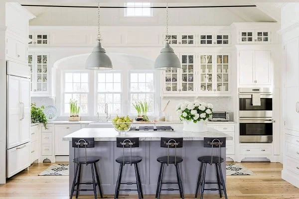 Classic Shaker Style Kitchen Cabinets